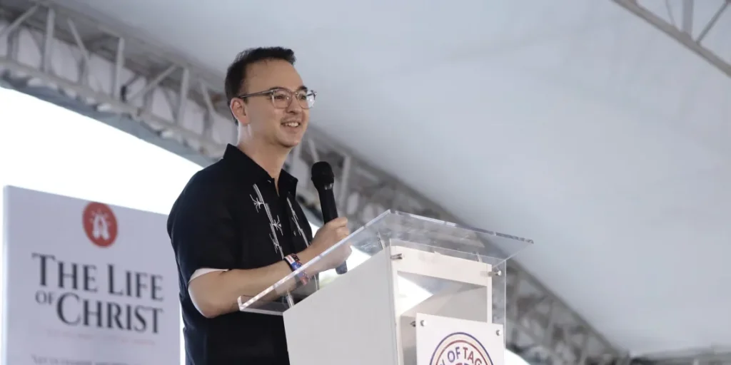 Kuya Alan’s Easter message: ‘When life gets hard, hold on to your life vision’