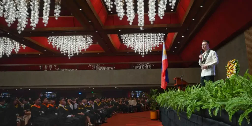 Kuya Alan urges IETI graduates to embrace the ‘4Ps’ of success